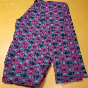 BNWOT OS Lularoe Plaid Leggings